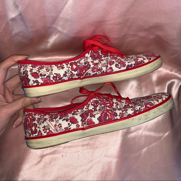 Taylor Swift Keds - Picture 4 of 5